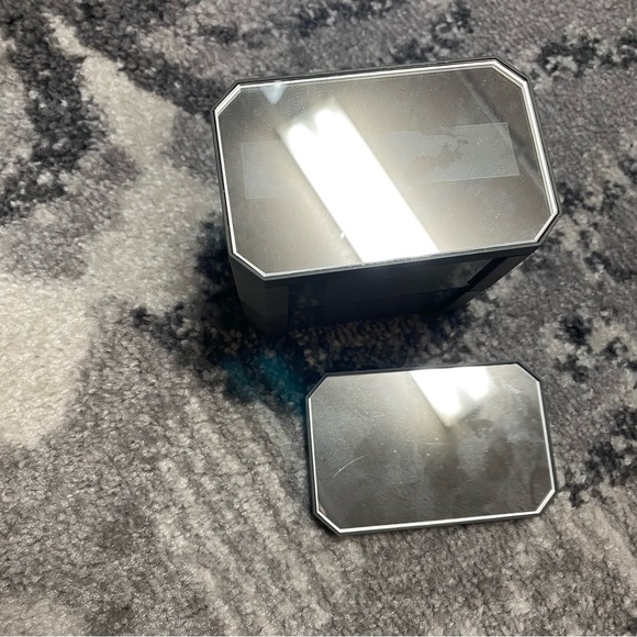 Swarovski Plastic Mirror Top Set of 2 Display Stands - Picture 10 of 12